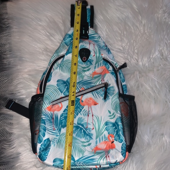 MOSISO Mini Sling Backpack - Picture 6 of 7